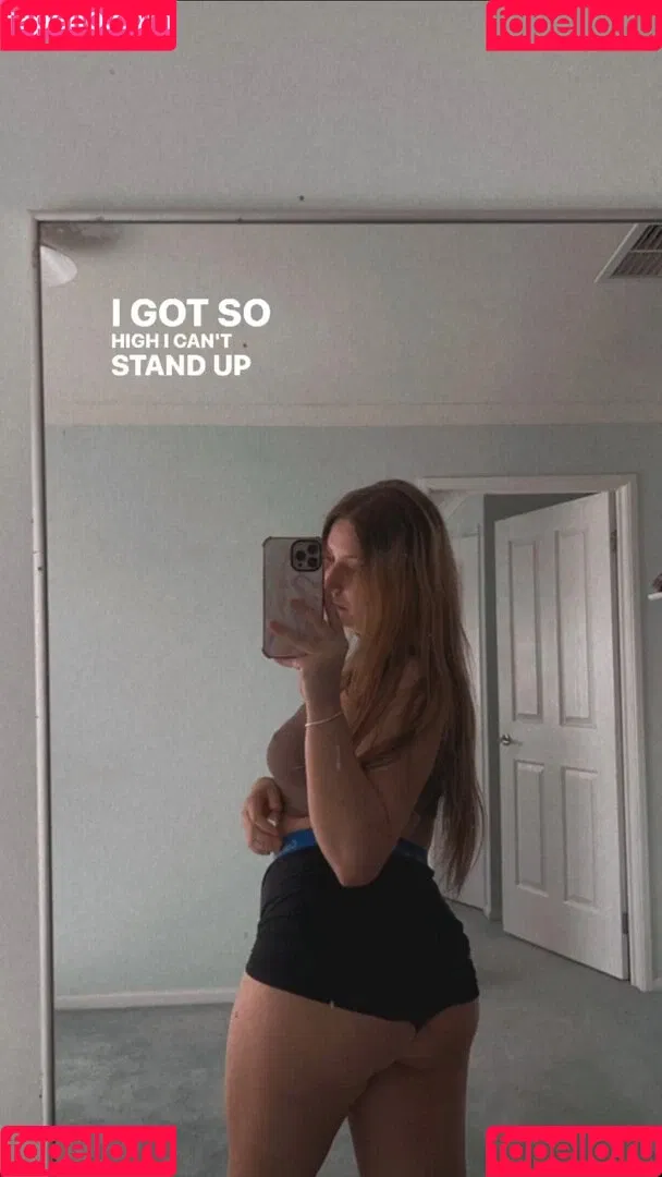 Stacey Hoult Onlyfans Photo Gallery 