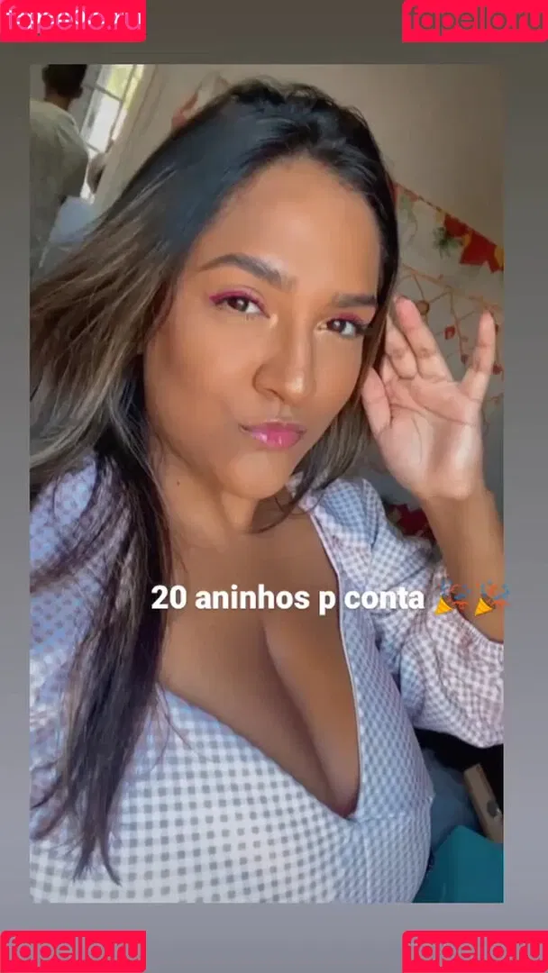 Sofia Mendonca Onlyfans Photo Gallery 