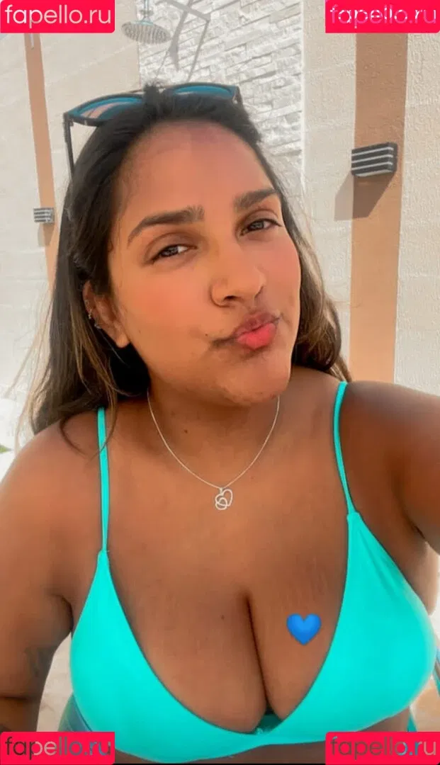 Sofia Mendonca Onlyfans Photo Gallery 