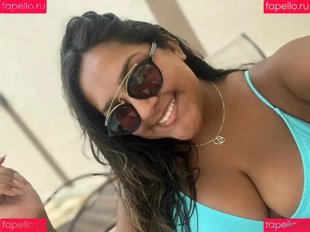 Sofia Mendonca Onlyfans Photo Gallery 
