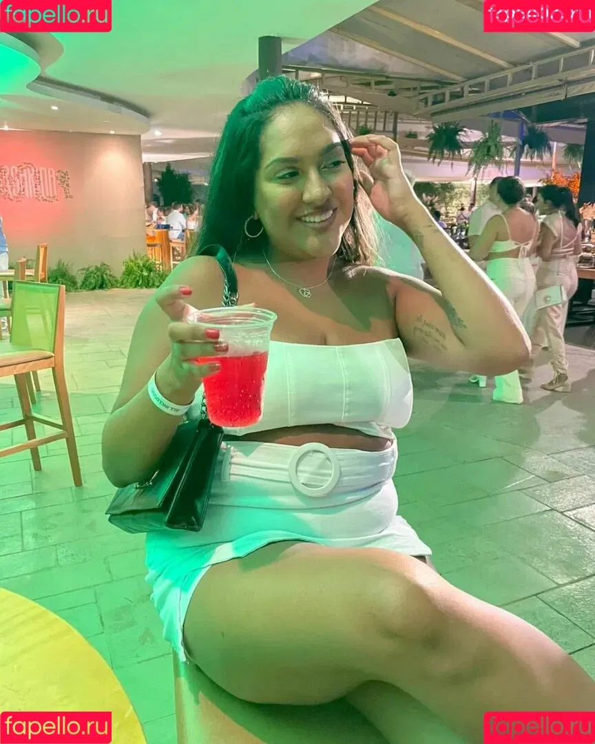 Sofia Mendonca Onlyfans Photo Gallery 