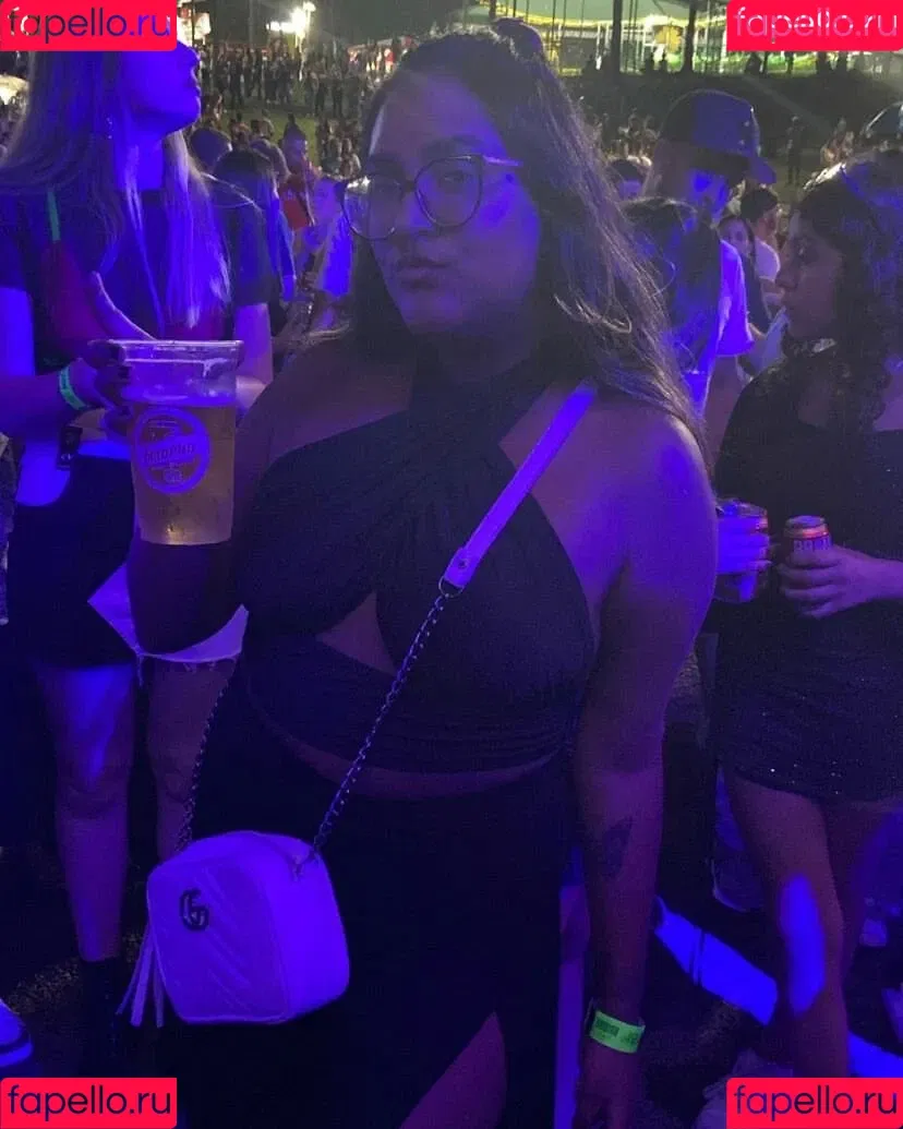 Sofia Mendonca Onlyfans Photo Gallery 