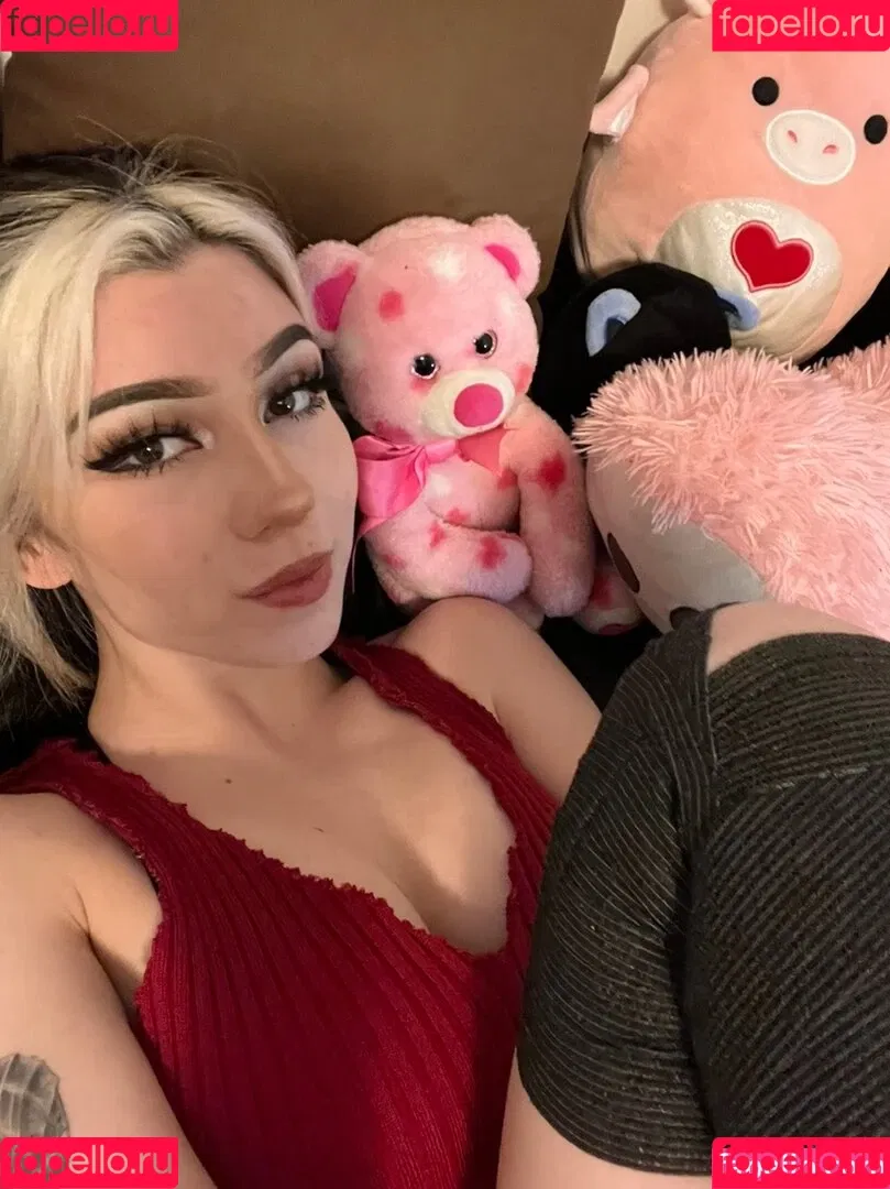 Gianna Hades Onlyfans Photo Gallery 