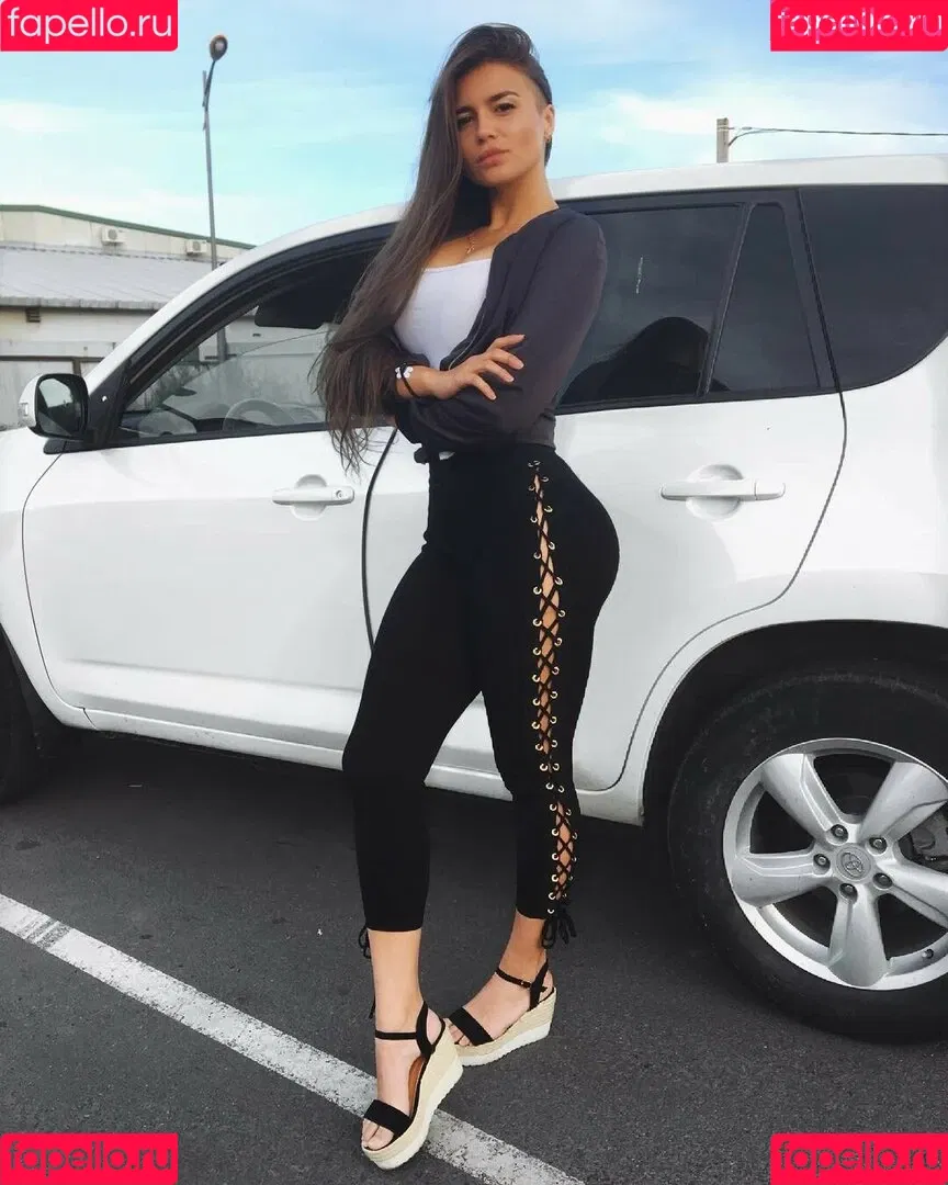 Valeria Berwolf Onlyfans Photo Gallery 
