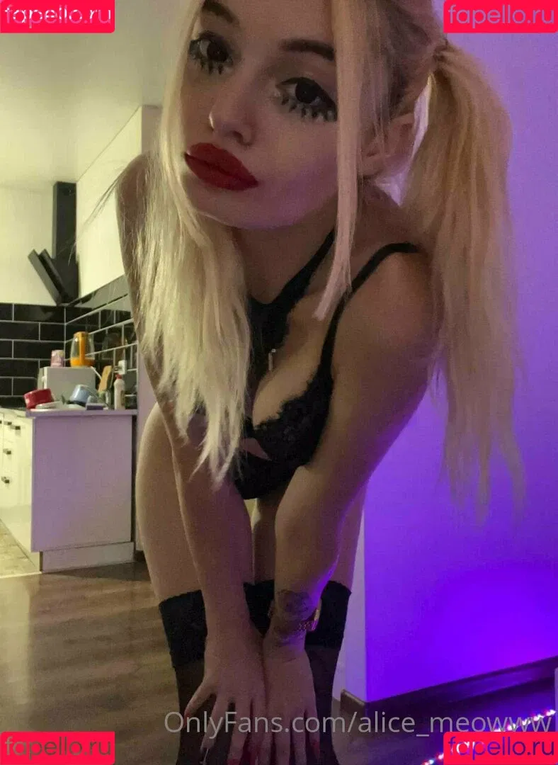 alice_hot_xxx Onlyfans Photo Gallery 