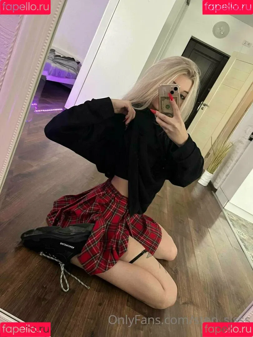alice_hot_xxx Onlyfans Photo Gallery 