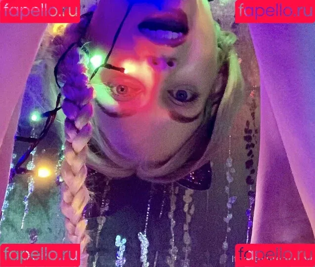 ittybittyprettykittyfree Onlyfans Photo Gallery 
