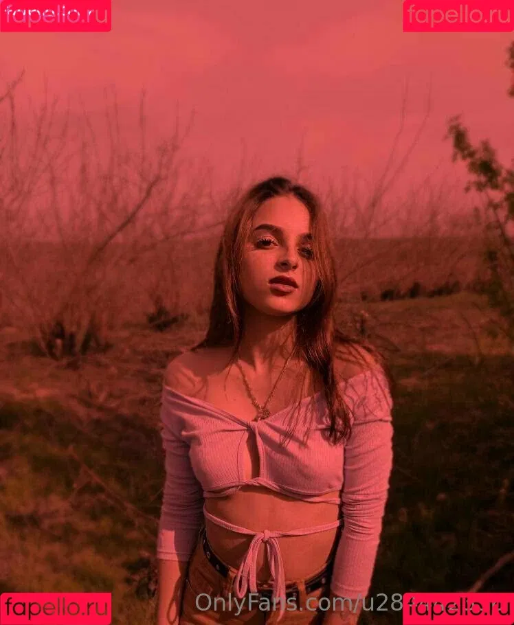 teenybabydolll Onlyfans Photo Gallery 