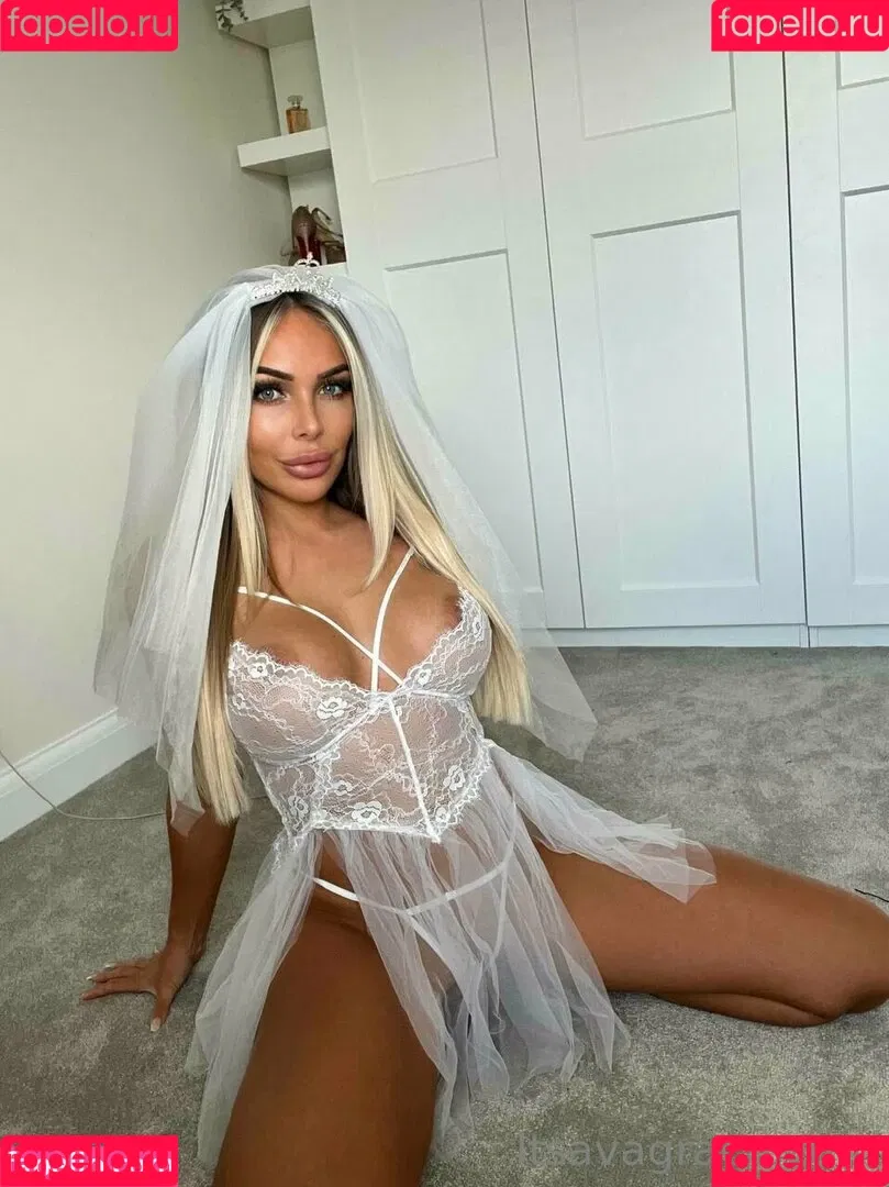 itsavagrace Onlyfans Photo Gallery 