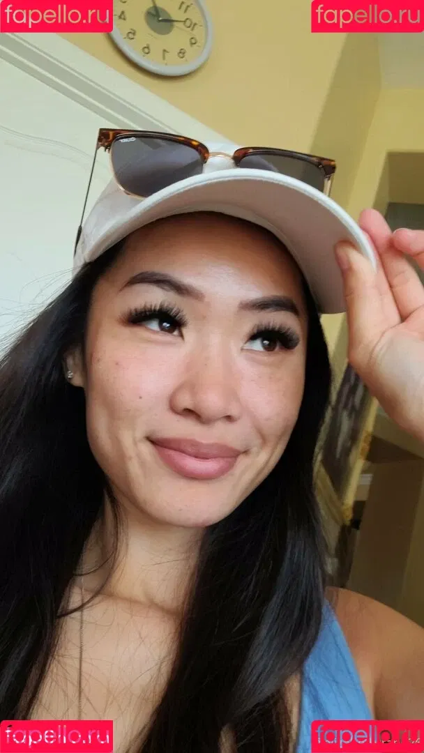Elizabeth Tran Onlyfans Photo Gallery 