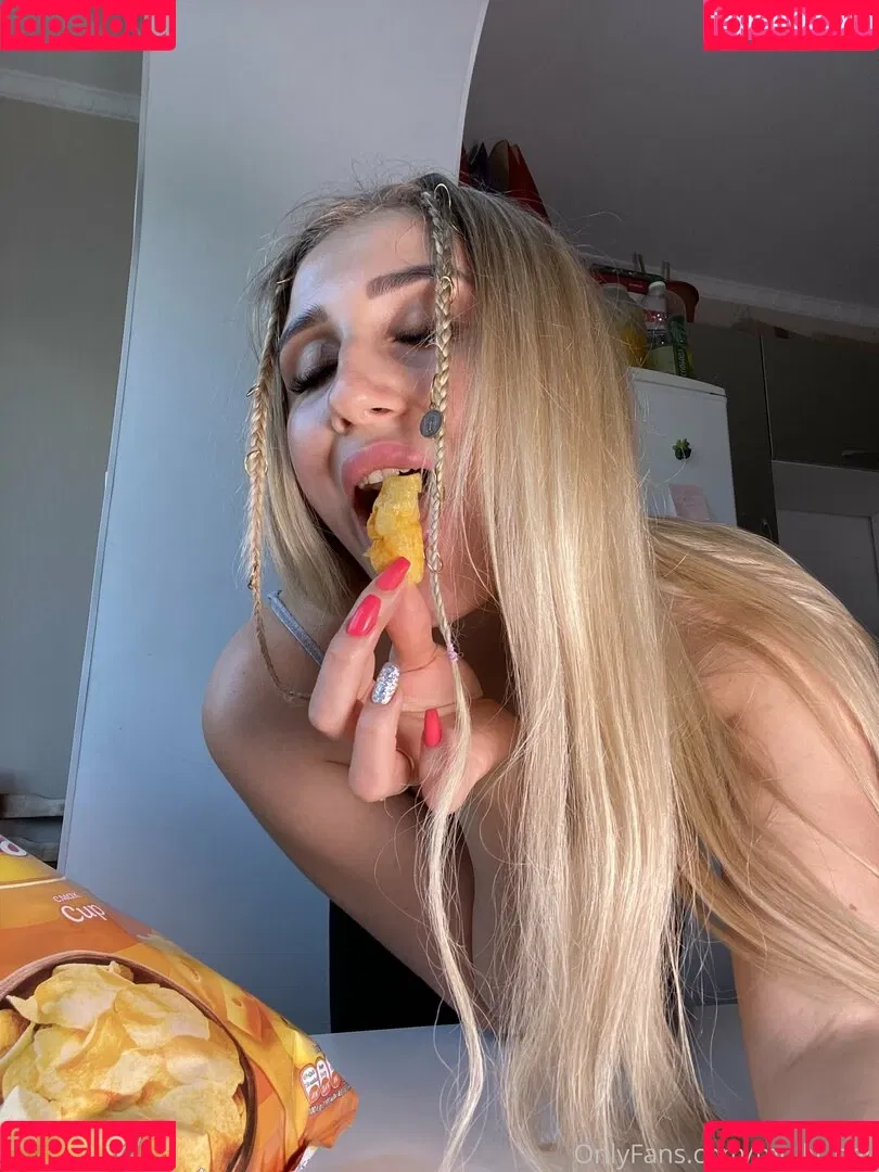 molly_bell Onlyfans Photo Gallery 