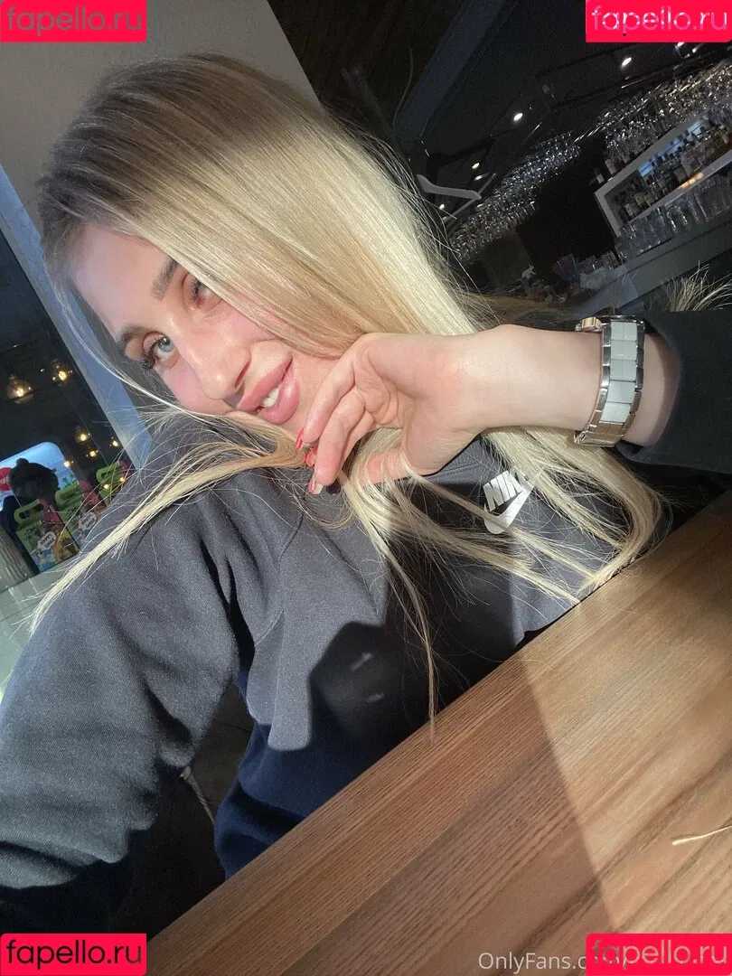 molly_bell Onlyfans Photo Gallery 