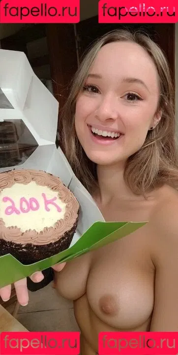 ASMR Fakes Onlyfans Photo Gallery 