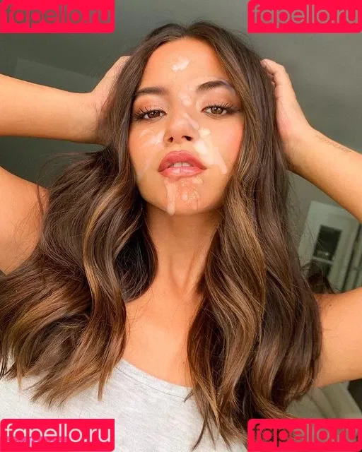 Isabela Merced Onlyfans Photo Gallery 