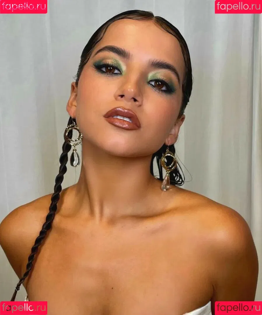 Isabela Merced Onlyfans Photo Gallery 