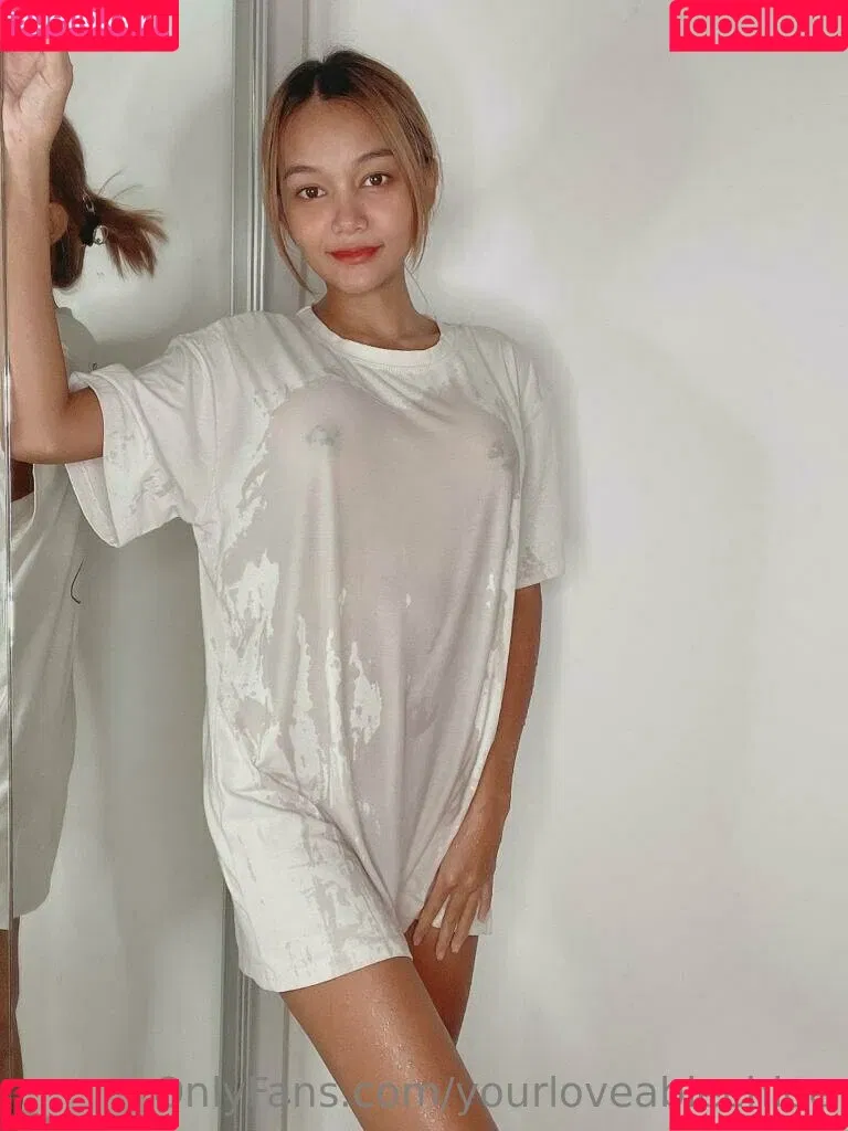 yourloveablechloe Onlyfans Photo Gallery 