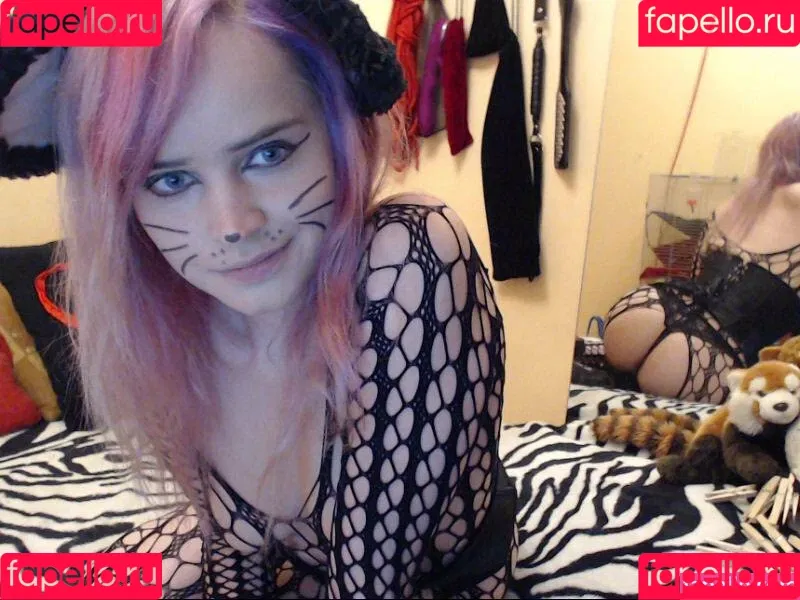 allythecat Onlyfans Photo Gallery 