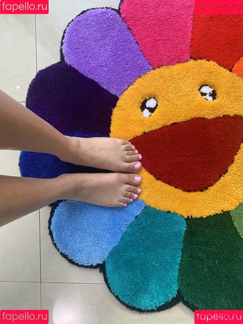 msserenasantos Onlyfans Photo Gallery 
