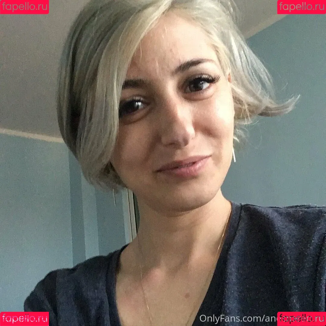 aneshereforu Onlyfans Photo Gallery 