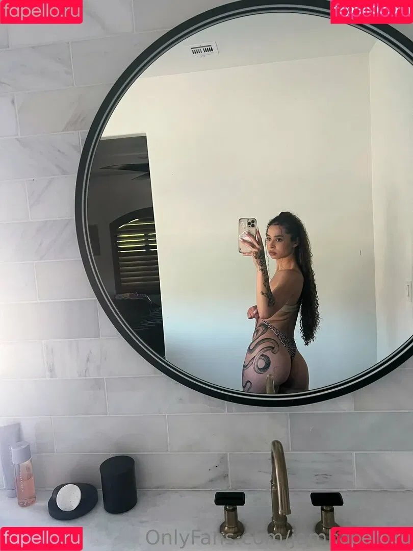 jambajuiced Onlyfans Photo Gallery 