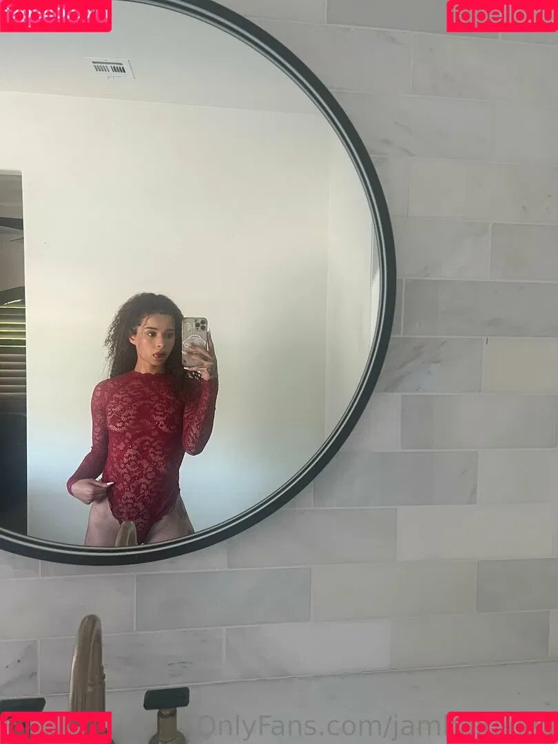 jambajuiced Onlyfans Photo Gallery 
