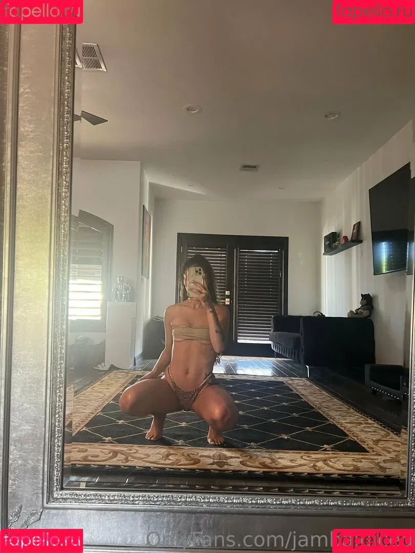 jambajuiced Onlyfans Photo Gallery 