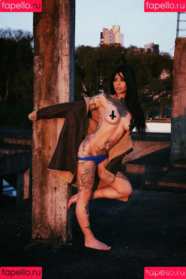 Marjo Suicide Onlyfans Photo Gallery 
