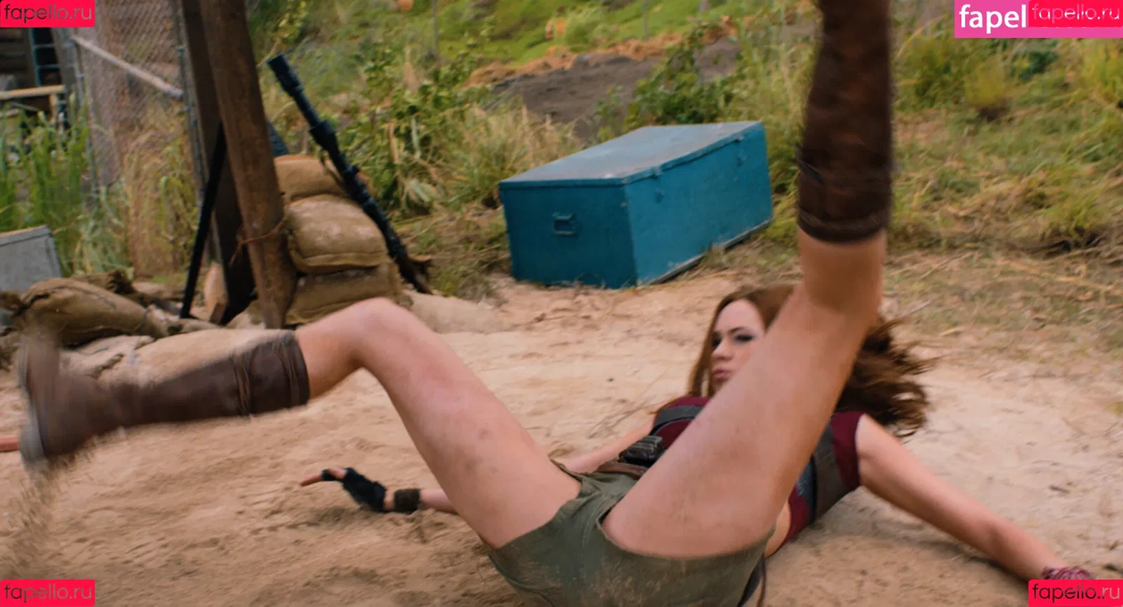 Karen Gillan Onlyfans Photo Gallery 