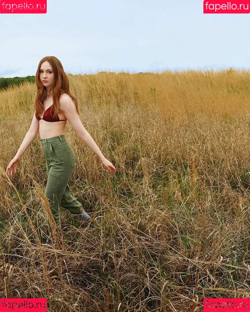 Karen Gillan Onlyfans Photo Gallery 