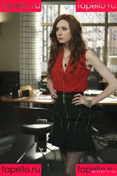 Karen Gillan Onlyfans Photo Gallery 