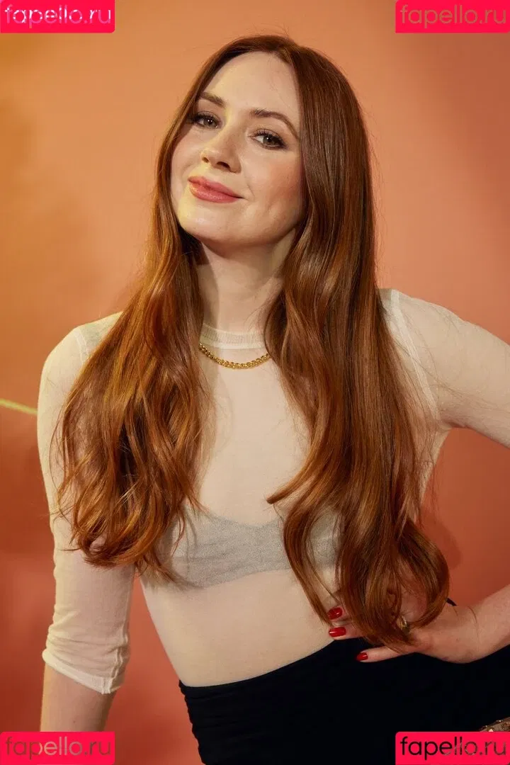 Karen Gillan Onlyfans Photo Gallery 