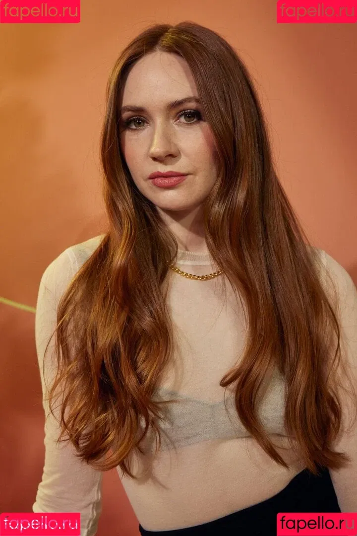 Karen Gillan Onlyfans Photo Gallery 