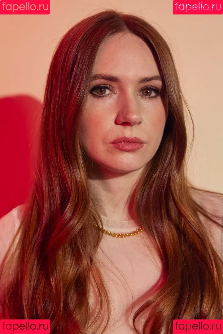 Karen Gillan Onlyfans Photo Gallery 
