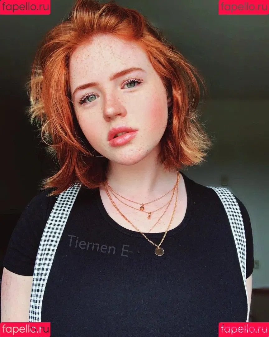 Blue Tiernen Onlyfans Photo Gallery 