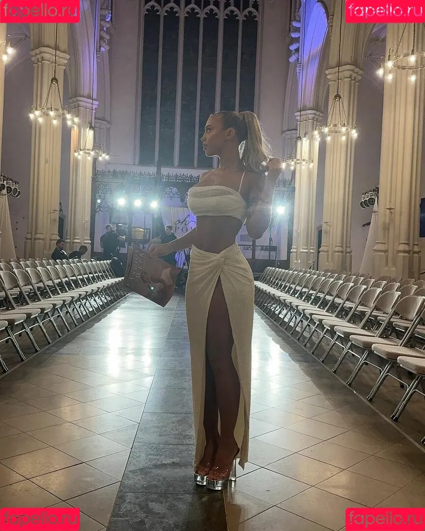 Tammy Hembrow Onlyfans Photo Gallery 