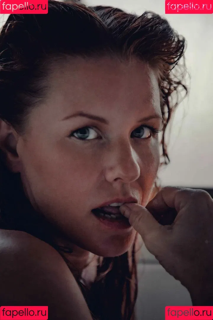 Carrie Keagan Onlyfans Photo Gallery 