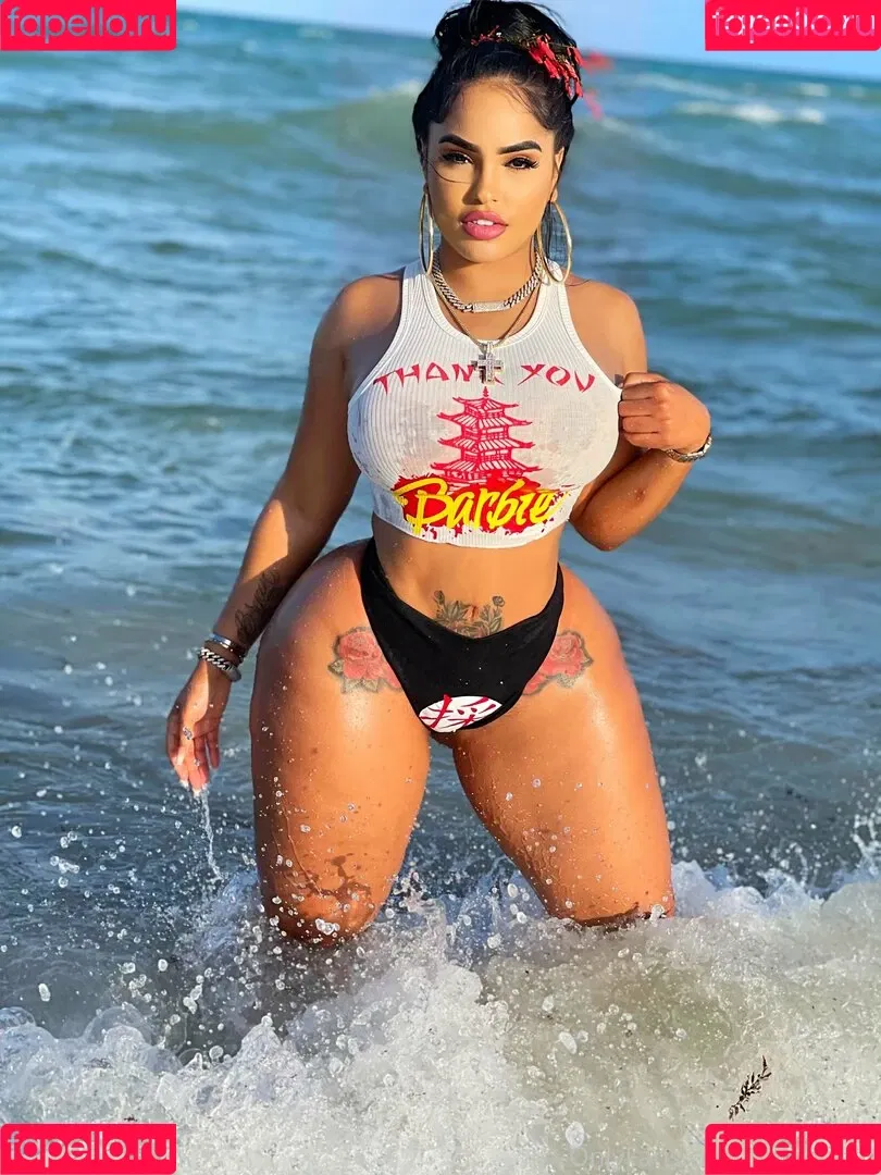 goldendoll Onlyfans Photo Gallery 