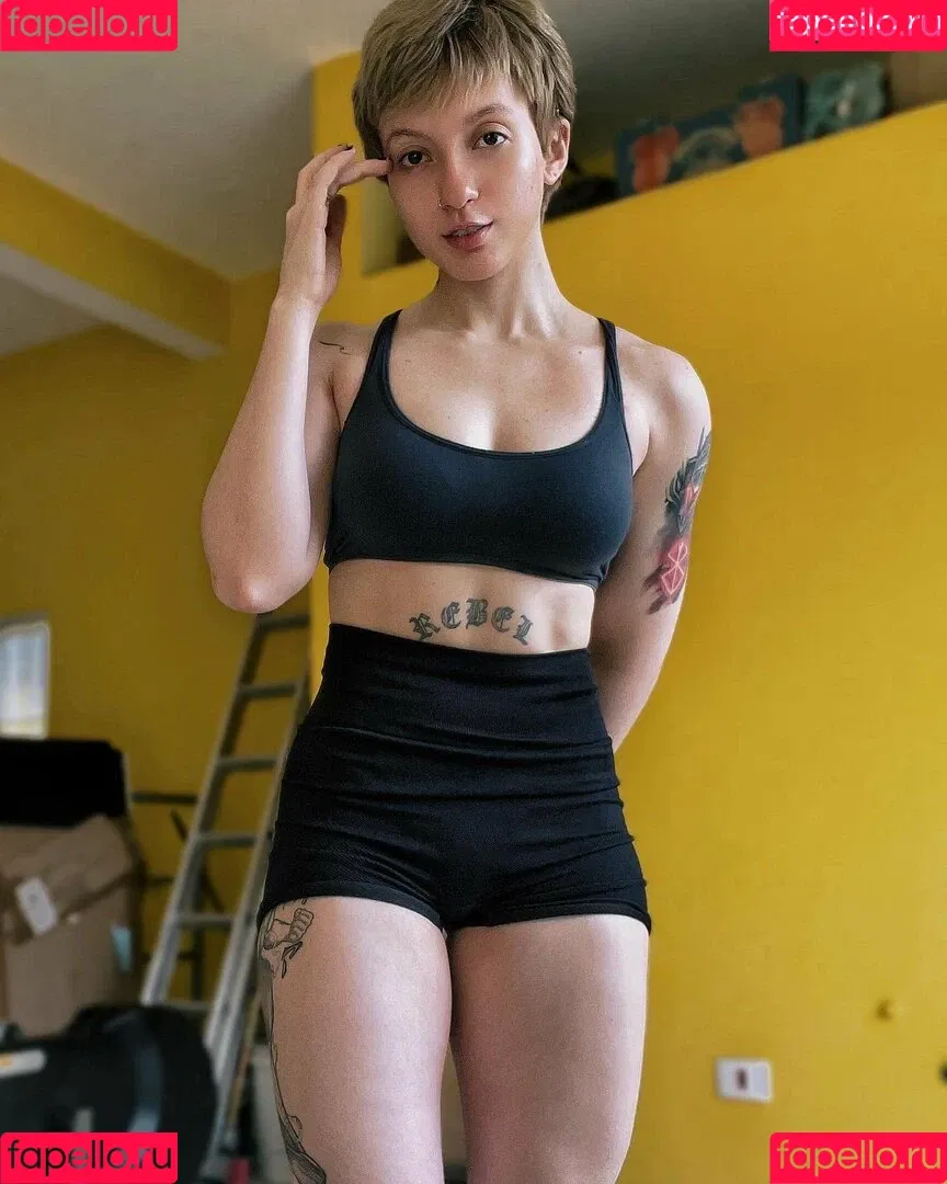 Akemy Sama Onlyfans Photo Gallery 