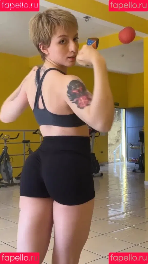 Akemy Sama Onlyfans Photo Gallery 