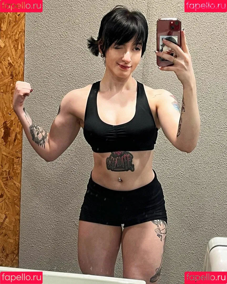 Akemy Sama Onlyfans Photo Gallery 
