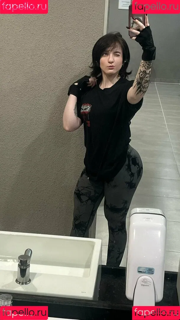 Akemy Sama Onlyfans Photo Gallery 