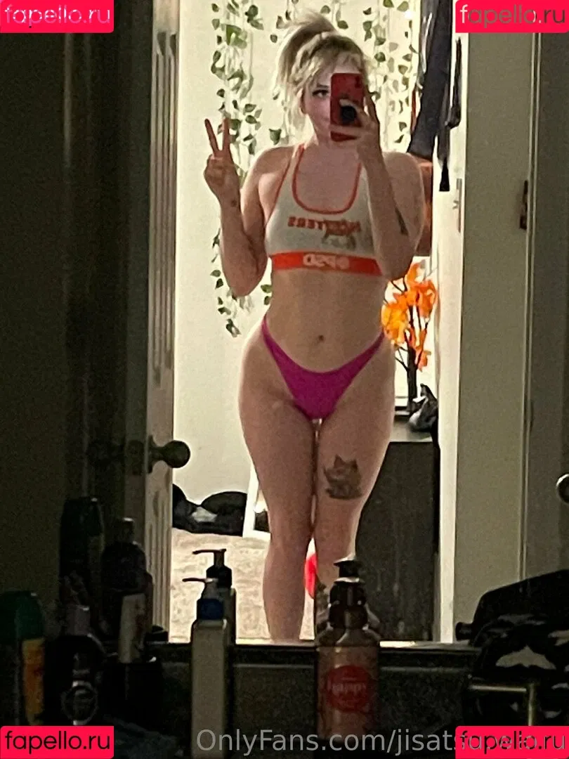 jisatsu.waifu Onlyfans Photo Gallery 