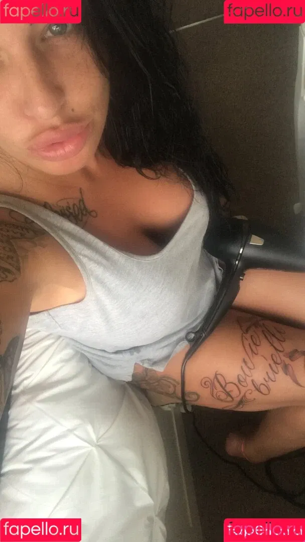 kerrylouise_xxx Onlyfans Photo Gallery 
