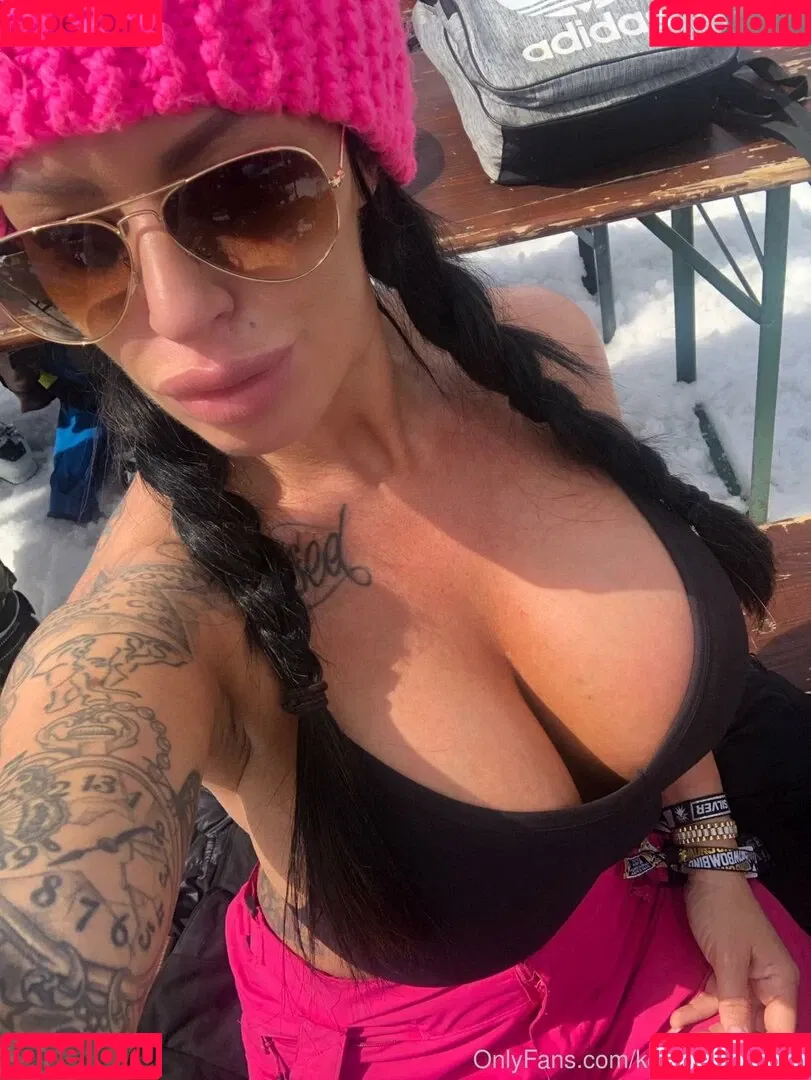 kerrylouise_xxx Onlyfans Photo Gallery 
