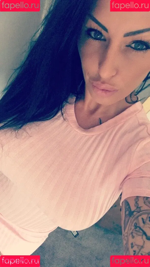 kerrylouise_xxx Onlyfans Photo Gallery 