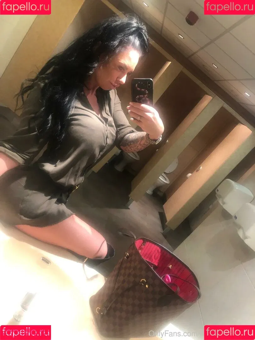 kerrylouise_xxx Onlyfans Photo Gallery 