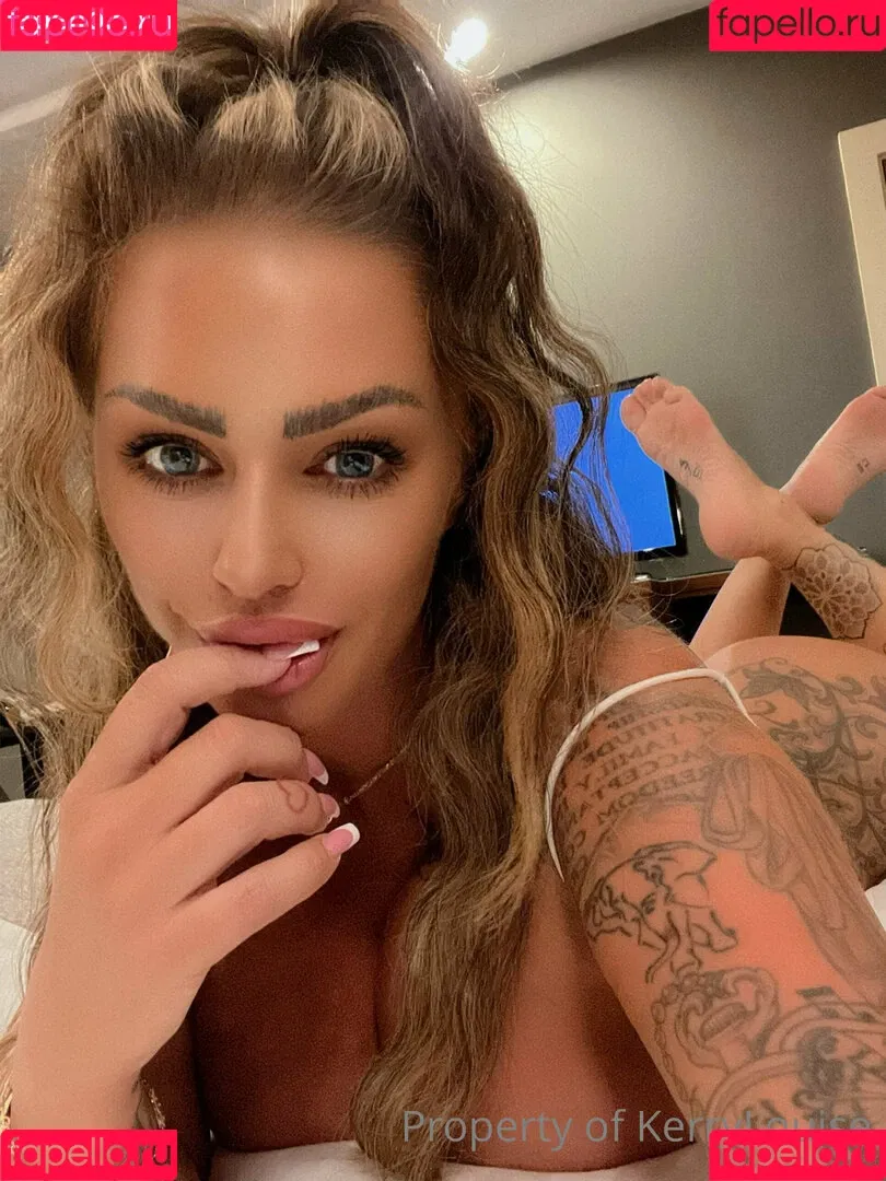 kerrylouise_xxx Onlyfans Photo Gallery 