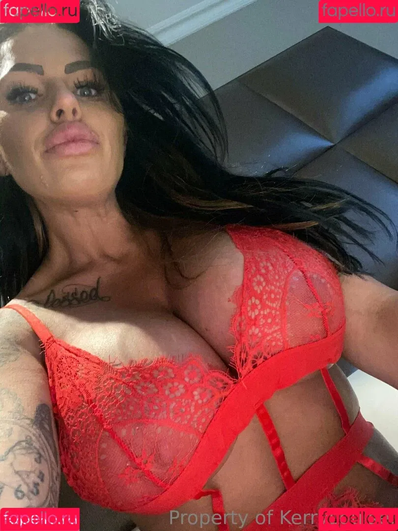 kerrylouise_xxx Onlyfans Photo Gallery 