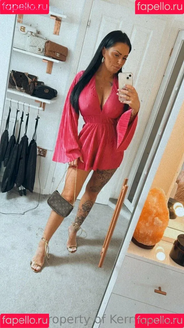 kerrylouise_xxx Onlyfans Photo Gallery 