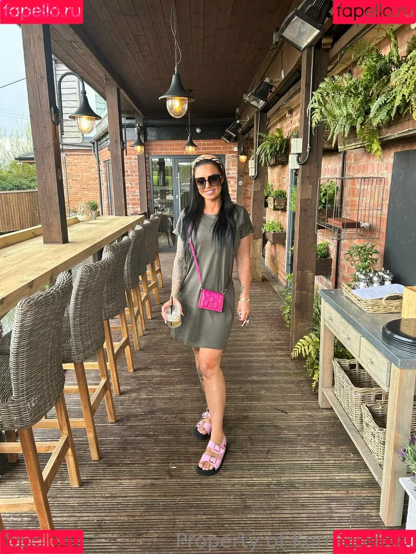 kerrylouise_xxx Onlyfans Photo Gallery 